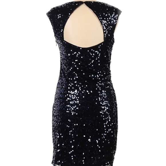 Sequined dress - Picture 1 of 2